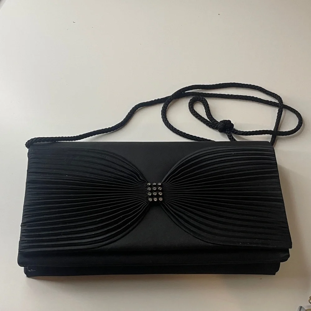 6001. La Regale Elegant Black Clutch‎ Bag